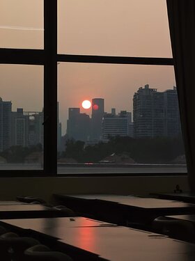 在教室拍的日落