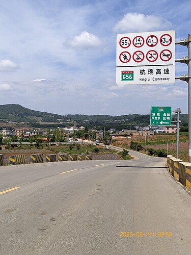 576.jpg